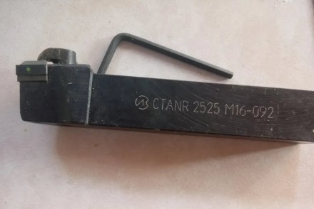 Резец с механическим креплением пластин CTAGNR 25х25х140 M16-092 под пластину ВО. . фото 4