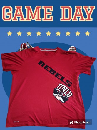 Футболка Nike UNLV Rebels, размер XL/XXL, длина-70см, под мышками-62см, отличное. . фото 2