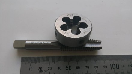 Метчик и плашка UNC 9/16" (12 ниток)Unified Thread Standard) — дюймовая цилиндри. . фото 2