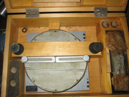 Приспособление для измерения резьбовых колец ИП-4 является дополнительной принад. . фото 9
