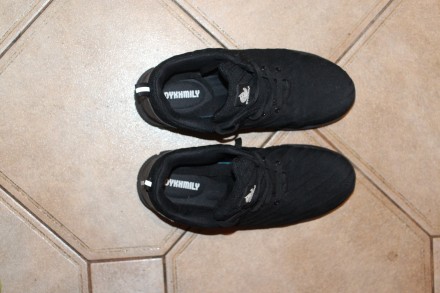 Мужские кроссовки со стальным носком DYKHMILY, легкая рабочая обувь, нескользяща. . фото 10