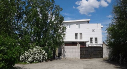 Продам великий (460 м.кв.) триповерховий будинок у мальовничому місці на ж/м Ігр. Самарский. фото 4