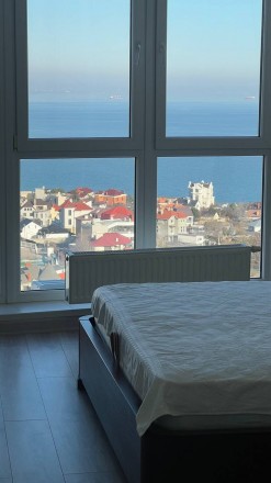 Сдам большую 1к в ЖК Руслан и Людмила, с панорамой моря!. Одесса. фото 1 Сдам большую 1к в ЖК Руслан и Людмила, с панорамой моря!. Одесса. фото 1