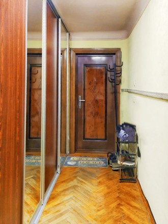 Продається 2-кімнатна затишна двостороння квартира 
по програмі Є-оселя або за . Вышгород. фото 13