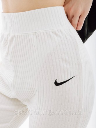 Спортивные штаны Nike - это идеальный выбор для активного образа жизни и занятий. . фото 5