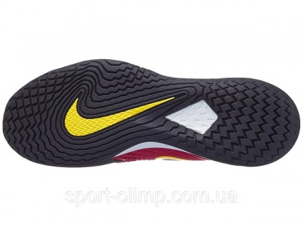 Кросівки для тенісу Nike Zoom VAPOR CAGE 4 RAFA з максимальним комфортом для гра. . фото 4