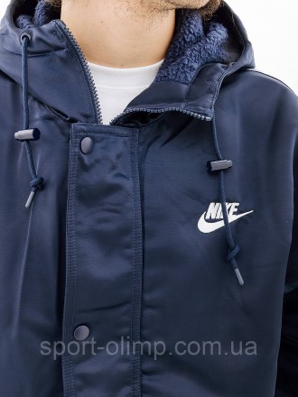 Зимняя куртка Nike - это надежная и стильная защита от холода, которая сочетает . . фото 3