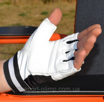 Перчатки для фитнеса и тяжелой атлетики MadMax MFG-248 Clasic White XXL
Назначен. . фото 4