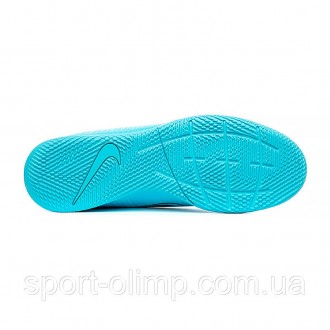 Бутсы Nike представляют собой вершину инноваций и дизайна в мире футбольной обув. . фото 5