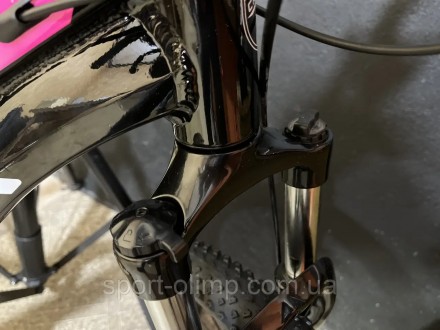 Горный велосипед Crosser Girl 26" рама 15 черно-розовый
Горный велосипед с алюми. . фото 7