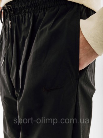Брюки Nike SWOOSH PANT Классический и стильный выбор от известного бренда для те. . фото 4