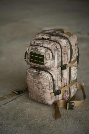 Мужской тактический армейский рюкзак военный туристический песочный камуфляж
- е. . фото 9