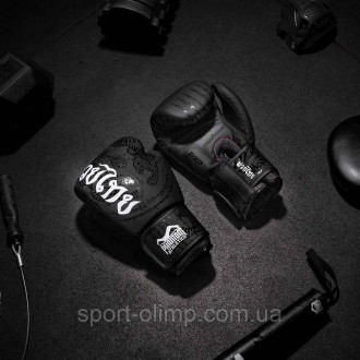 Боксерські рукавички Phantom Muay Thai Black 16 унцій
 
Боксерські рукавички Pha. . фото 9