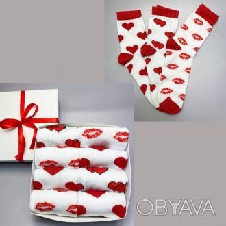 Набір жіночих шкарпеток у подарунковій коробці 8 пар білі з сердечками
В комплек. . фото 1
