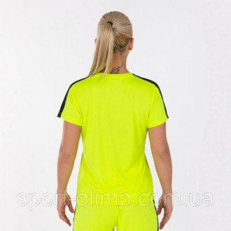 Женская футболка с коротким рукавом. Очень удобная и дышащая спортивная футболка. . фото 4