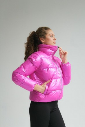 Женская демисезонная куртка Укороченный пуховик Bubble Теплая без капюшона
- Осн. . фото 6