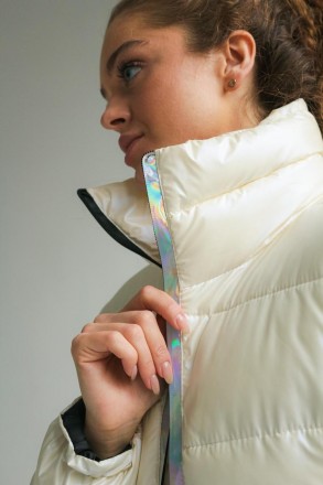 Женская демисезонная куртка Укороченный пуховик Bubble Теплая без капюшона
- Осн. . фото 10