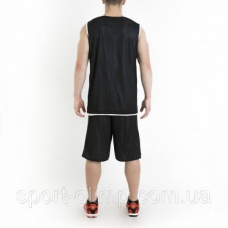 Набор для баскетбола. Состоит из двухсторонней майки без рукавов и шорт.Двухстор. . фото 4