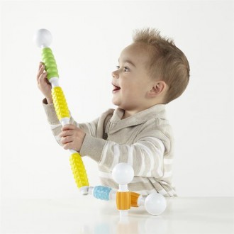 Конструктор для малышей развивает сенсорные навыки, дает представление о магнита. . фото 10