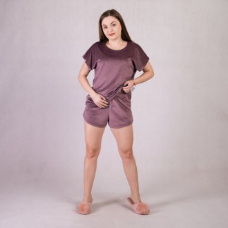 Пижама женская велюровая шорты футболка однотонная розовый р.46-54
Летняя велюро. . фото 3
