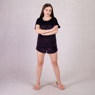 Пижама велюровая женская шорты и футболка однотонная фиолетовый р.46-54
Летняя в. . фото 4