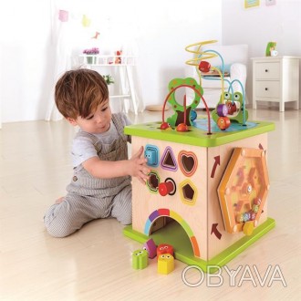 Бизикуб – разновидность развивающих игрушек, которые увлекают ребенка на длитель. . фото 1