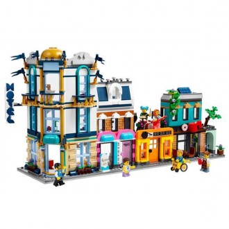 Шанувальники LEGO® Creator Центральна вулиця 3 в 1 від 9 років зможуть зануритис. . фото 3