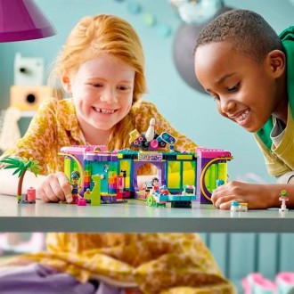 Подаруйте шанувальникам LEGO® Friends® віком від 7 років веселу гру з конструкто. . фото 2