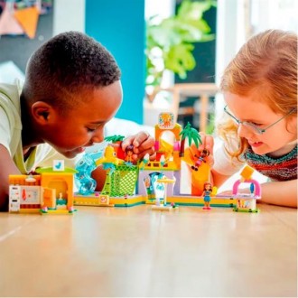 Дітям, які люблять літні розваги, сподобається набір «Аквапарк» LEGO® Friends® (. . фото 2