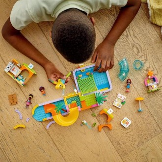Дітям, які люблять літні розваги, сподобається набір «Аквапарк» LEGO® Friends® (. . фото 11