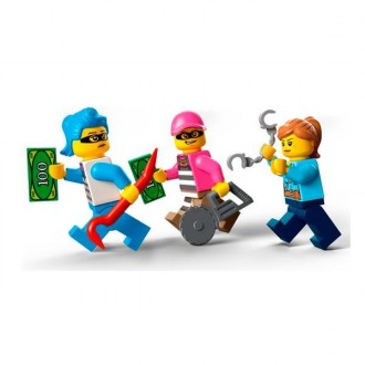 З ігровим набором «Погоня поліції за вантажівкою з морозивом» LEGO® City (60314). . фото 6