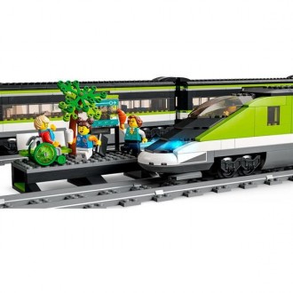 До набору LEGO® City «Пасажирський потяг-експрес» (60337) входить локомотив із д. . фото 5