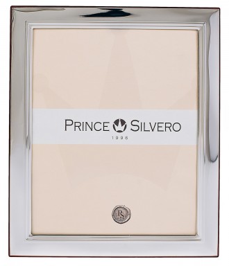 
Prince Silvero
Эксклюзивная красивая рамка для фотографии сделаная из серебра 9. . фото 4