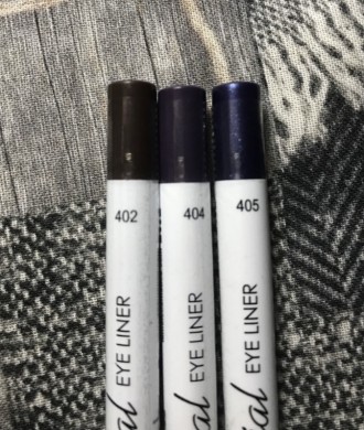 Карандашы каялы в 3-х цветах:

402 коричневый 100 грн
404 фиолетовый 90 грн
. . фото 2