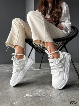 
 
Кросівки жіночі Doro білі екошкіра 8063 розміри 36, 37
Матеріал: екошкіра + т. . фото 9