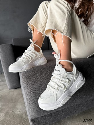 
 
Кросівки жіночі Doro білі екошкіра 8063 розміри 36, 37
Матеріал: екошкіра + т. . фото 10