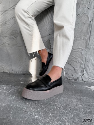 
Туфли лоферы женские Florri черные натуральная кожа 8074 размер 37
Материал: на. . фото 9