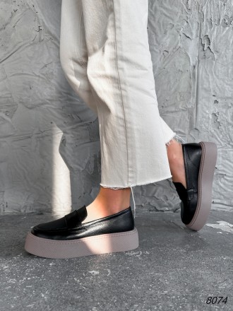 
Туфли лоферы женские Florri черные натуральная кожа 8074 размер 37
Материал: на. . фото 10