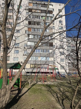 Продам 3х комнатную квартиру в Днепровском районе, по ул. Новаторов, 22Б 
Кварти. . фото 3