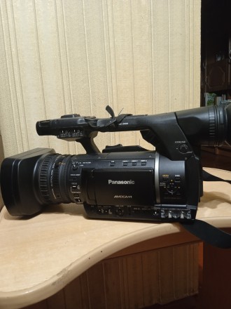 Продається відеокамера Panasonic AG-Ac130Aen в доброму, робочому стані, з трьома. . фото 2
