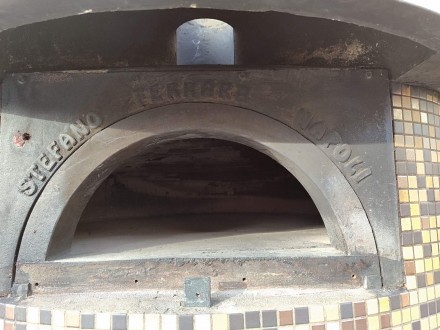 Итальянская печь для пиццы на дровах Stefano Ferrara M130 купольного типа, изгот. . фото 7