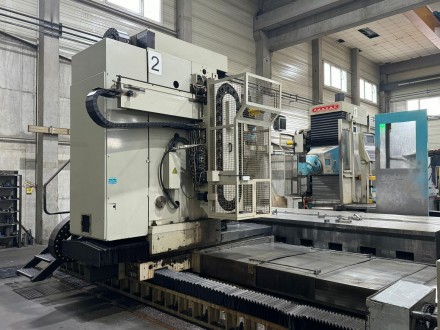 Duplex milling are two machines located one opposite the other
which can work s. . фото 6