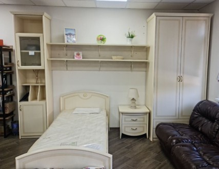 Комплект молодіжної кімнати із серії Provence у кольорі слонова кістка виготовле. . фото 3