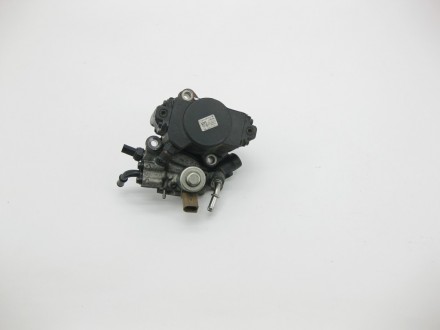 
Топливный насос высокого давленияA6510703301для двигателя OM651 R4 2.2 cdi Прим. . фото 2