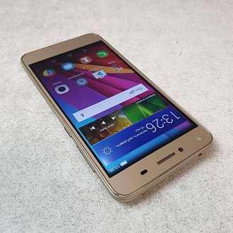 Смартфон, Android 5.1, підтримка двох SIM-карток, екран 5", роздільна здатність . . фото 4