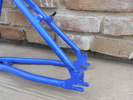Материал рамы: Алюминий
Тип велосипед: Горник. МТВ
Цвет: Синий
Состояние: Была в. . фото 5