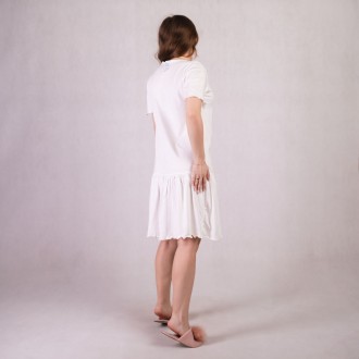 Платье с рюшами на рукавах для беременных лето белый 44-54р.
Это элегантное женс. . фото 4