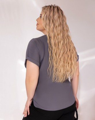 
 Женская блузка-футболка выполнена из очень приятной к телу ткани софт. Практич. . фото 3