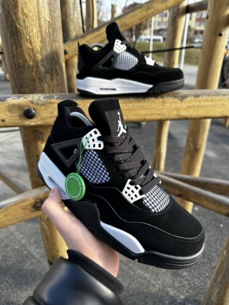 
 
 Кросівки Nike SB Air Jordan Retro 4 (black / white)
41 (26 см)	
42 (26.5 см). . фото 4