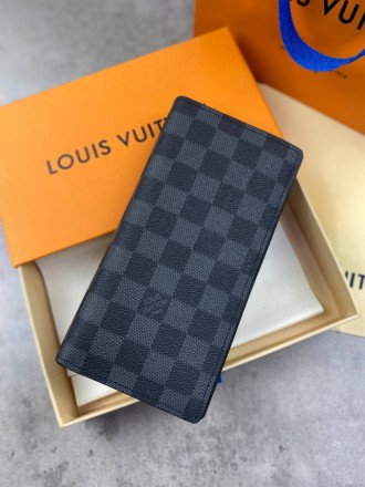 
 
 Бумажник Louis Vuitton Damirer Graphite
Материал : канвас+кожа
Цвет : серый
. . фото 7